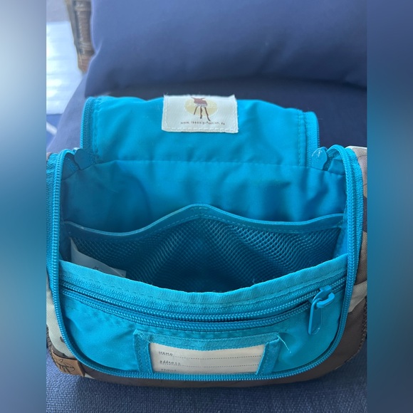 Lassig kids dinosaur hanging wash bag (toiletry) - Picture 5 of 9